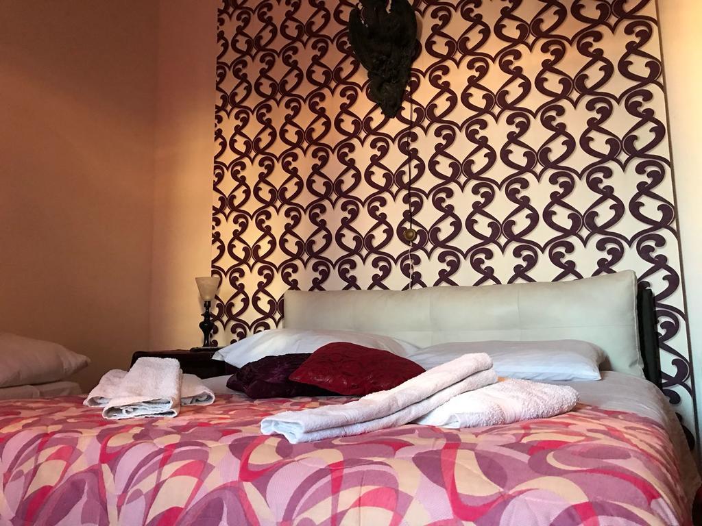 Camelot Couette-café Palerme